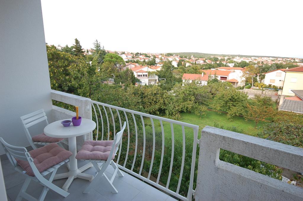 Apartments Curicta 1 Krk Town Bagian luar foto