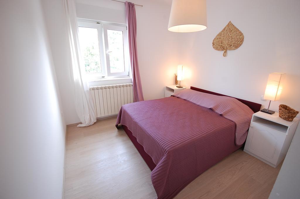 Apartments Curicta 1 Krk Town Bagian luar foto